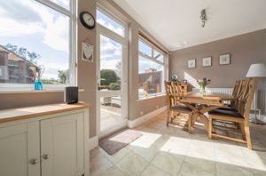 Dining Room- click for photo gallery